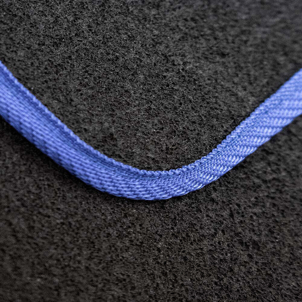 Dywaniki samochodowe PETEX „Carbon” – uniwersalny zestaw dywaników podłogowych, 4 sztuki, w 9 kolorach